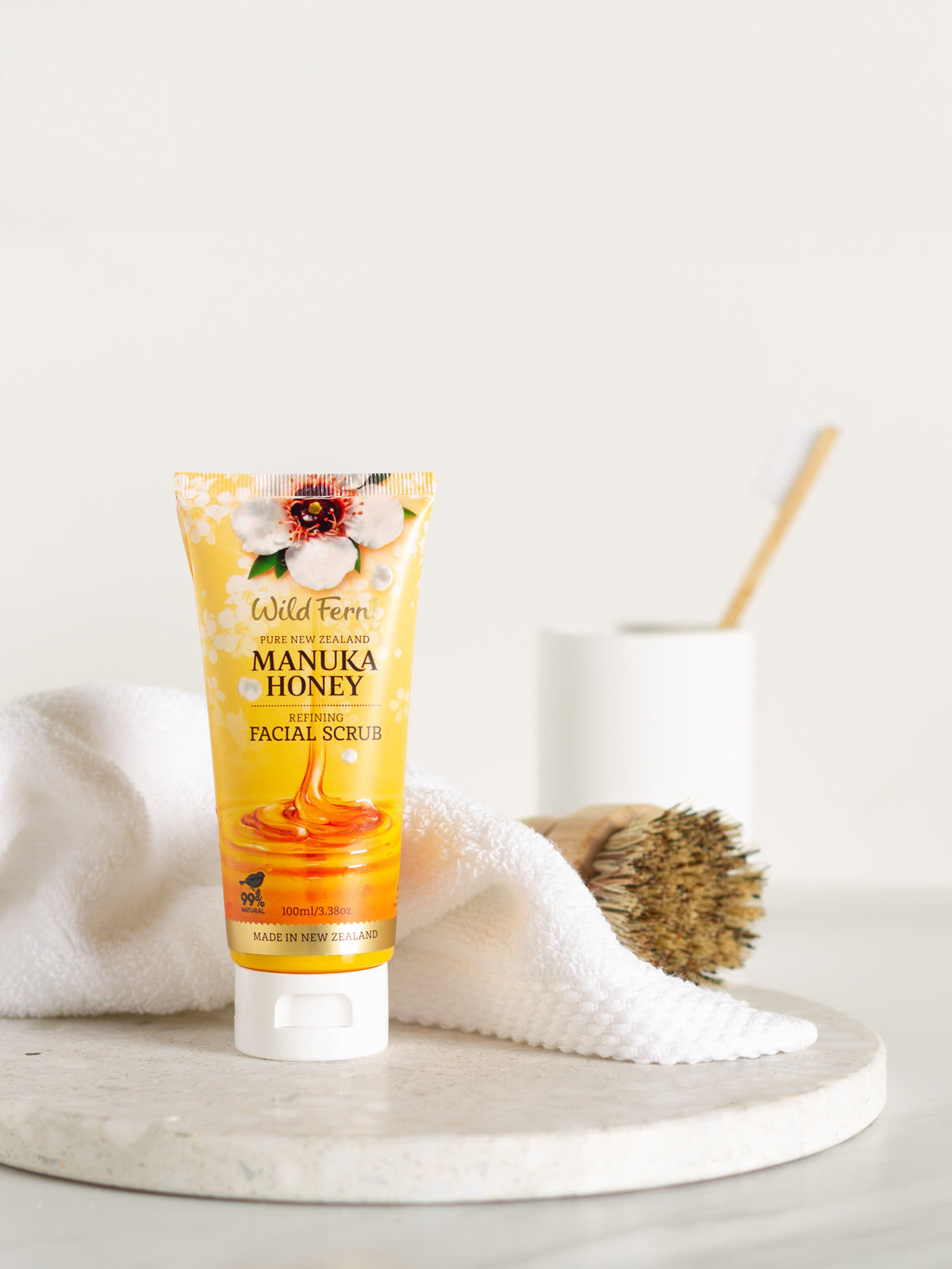 Manuka Honey Refining Facial Scrub, 100 ml